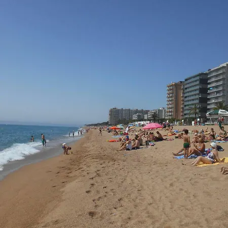 Apartamento De Vacaciones Sector El Pins Apartment *